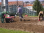 Preparação do terreno da horta. Muito trabalho!
Para isso, contamos com a preciosa colaboração dos funcionários do nosso parceiro no Eco-Escolas (Câmara Municipal de Amarante).