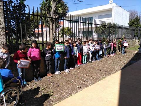 Grupo responsável pela horta biológica.