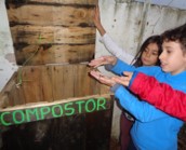 "Alimentando" o compostor.