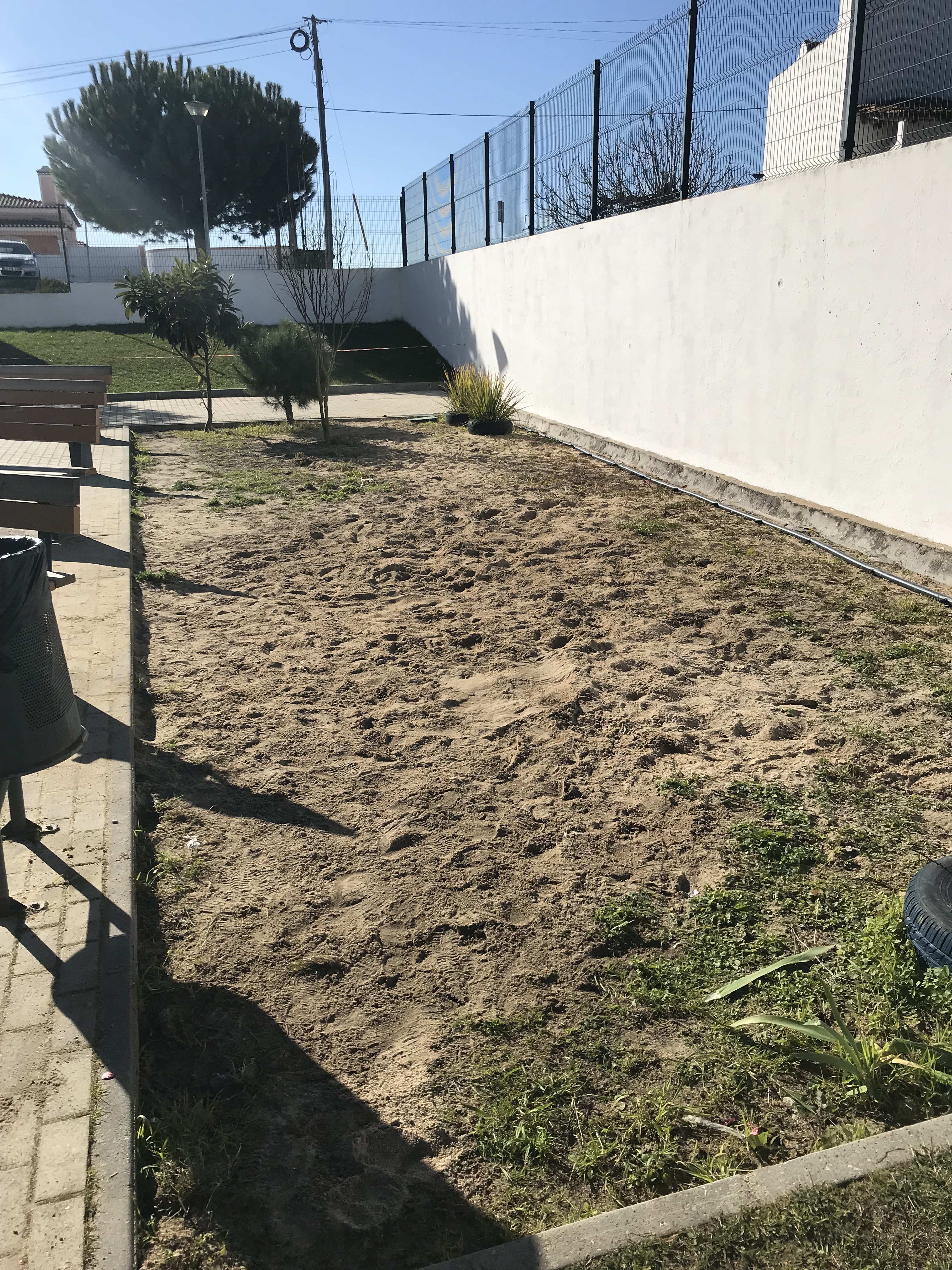 Horta do Centro Escolar de Fazendas de Almeirim1