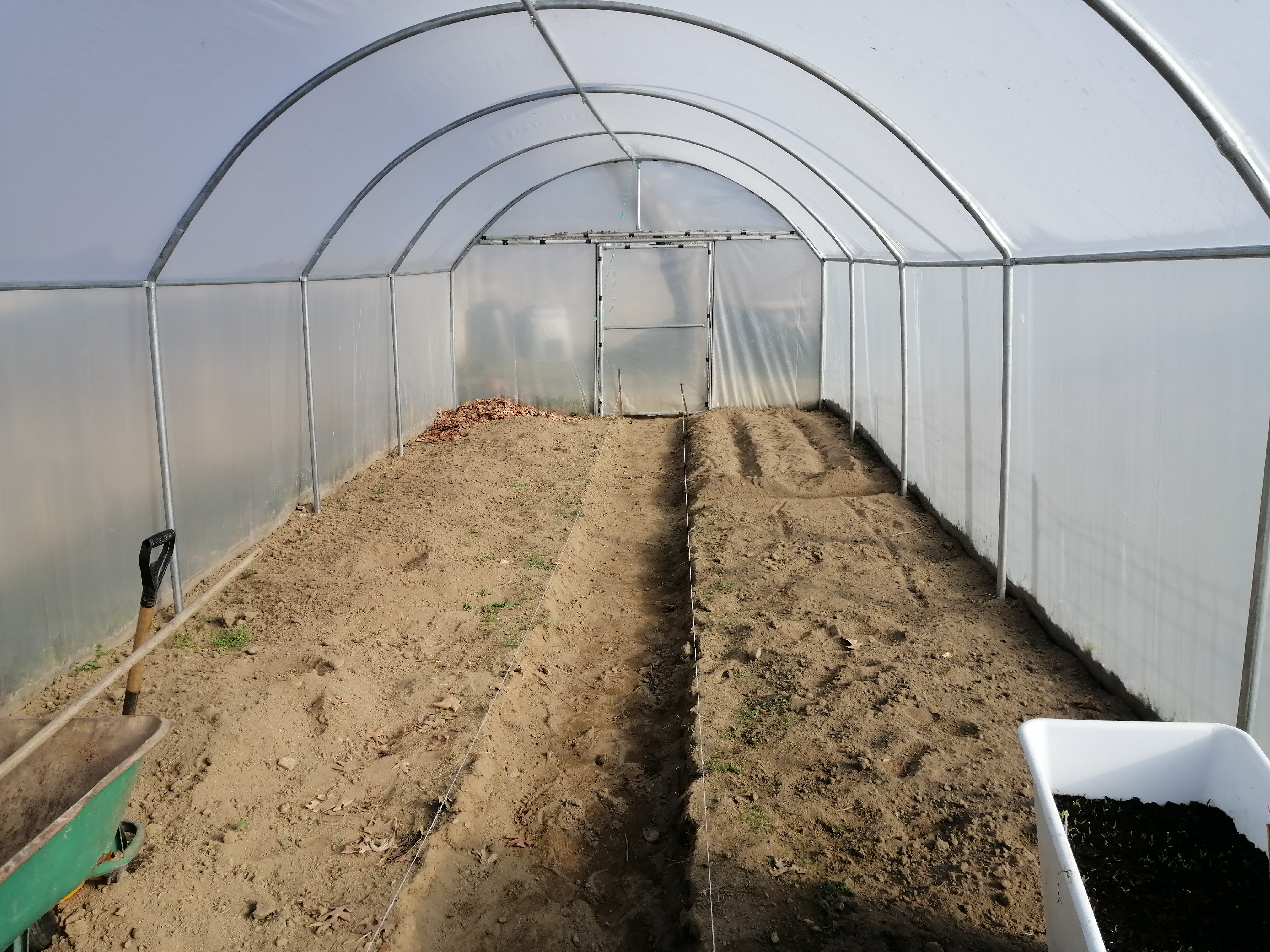 Divisão do terreno de cultivo em parcelas.