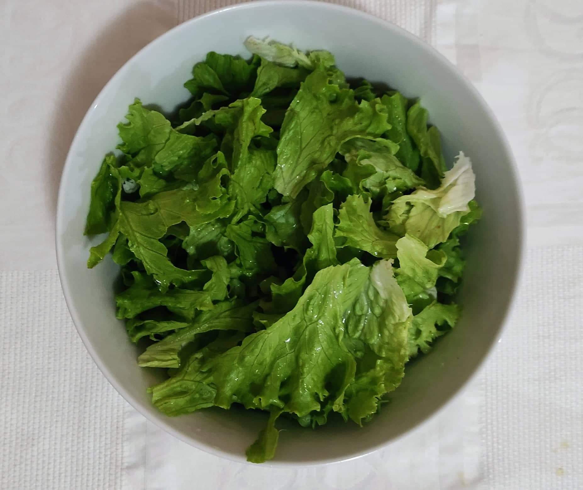 A saladinha feita com as nossas alfaces, em casa de um dos nossos alunos.