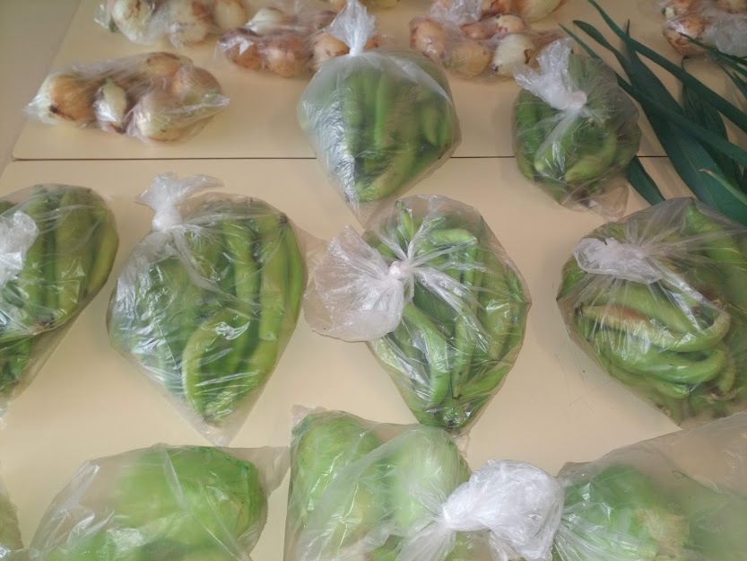Produtos à venda na escola.