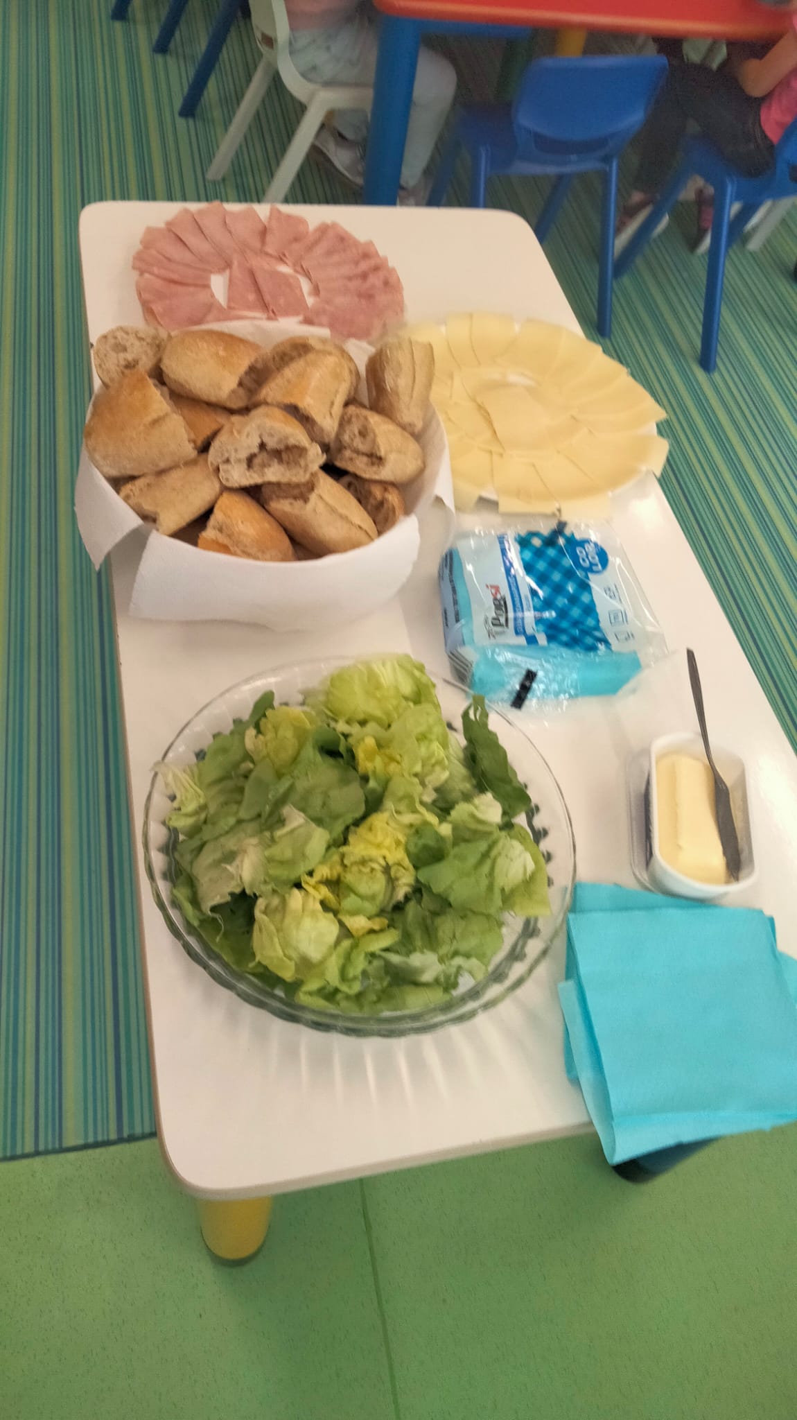 Tudo pronto para o lanche!! Soube-nos tão bem!!