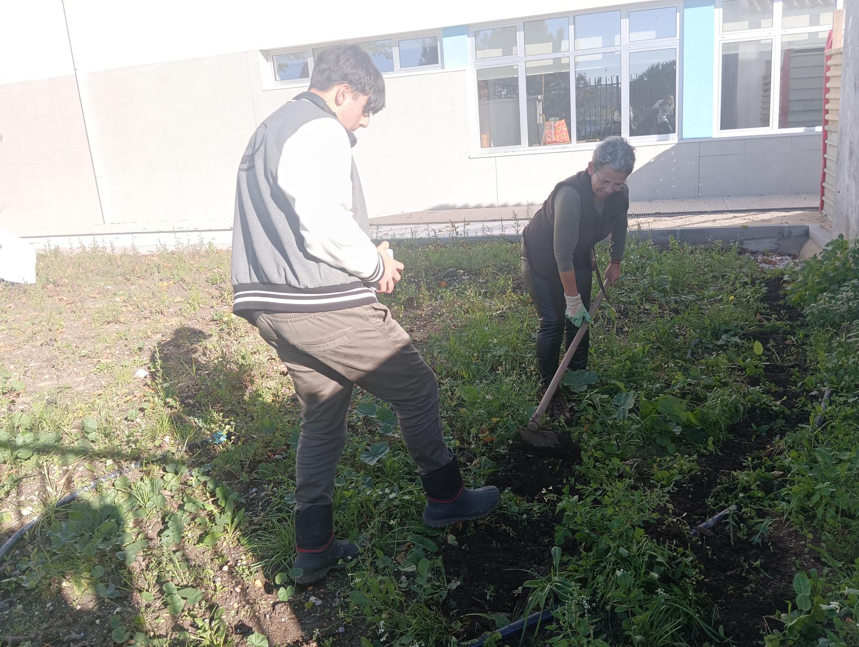 Colaboração do aluno Leonardo Ginja