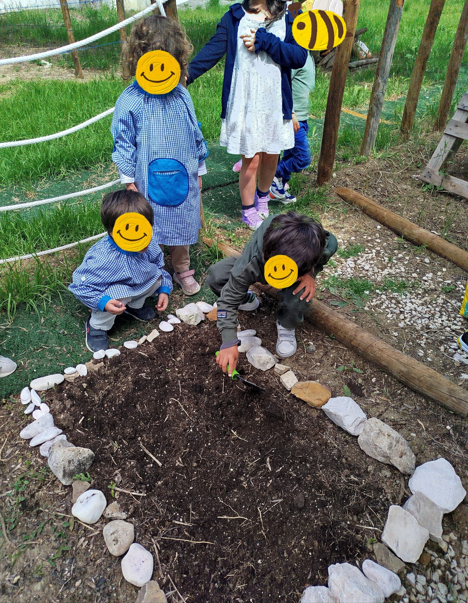 Preparação da terra para plantar e semear;