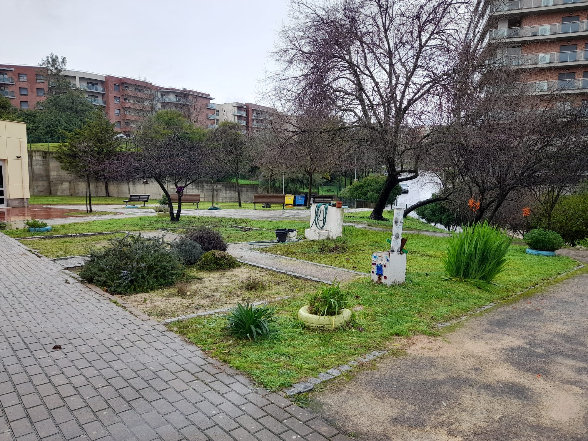 Os canteiros aguardam o início dos trabalhos!